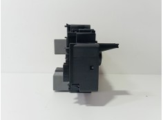 Recambio de caja reles / fusibles para mercedes-benz clase c (w205) familiar c 220 t d (205.214) referencia OEM IAM A2139065706  2