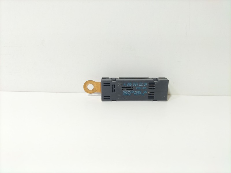 Recambio de antena para mercedes-benz clase c (w205) familiar c 220 t d (205.214) referencia OEM IAM A2058202200  