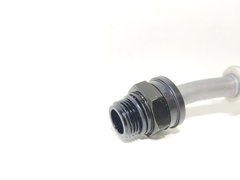 Recambio de tubo para mercedes-benz clase c (w205) familiar c 220 t d (205.214) referencia OEM IAM A6451800200  