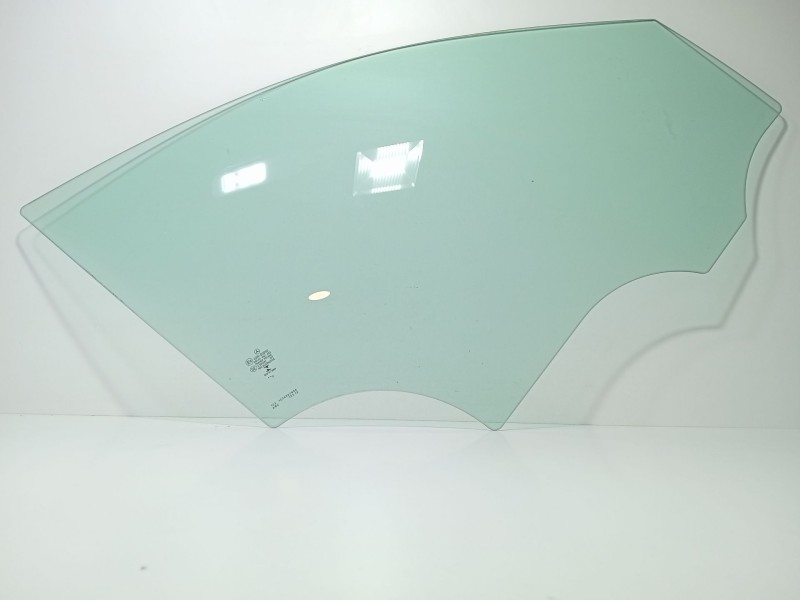 Recambio de luna delantera derecha para mercedes-benz clase c (w205) familiar c 220 t d (205.214) referencia OEM IAM   