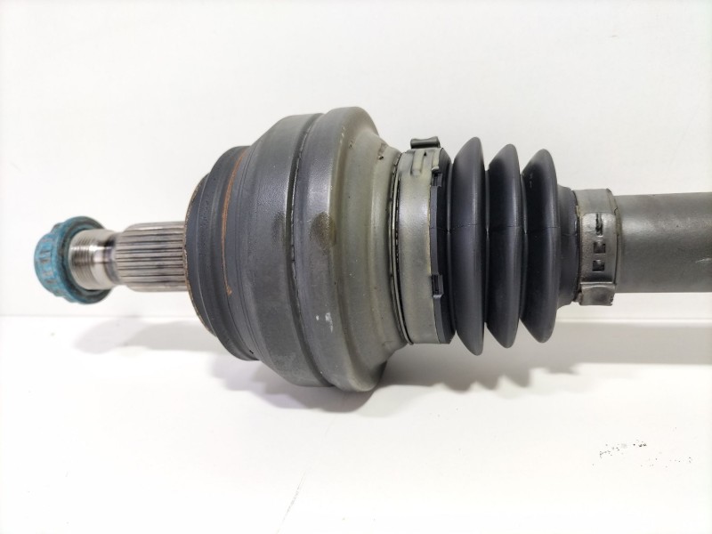 Recambio de transmision trasera derecha para mercedes-benz clase c (w205) familiar c 220 t d (205.214) referencia OEM IAM 120535