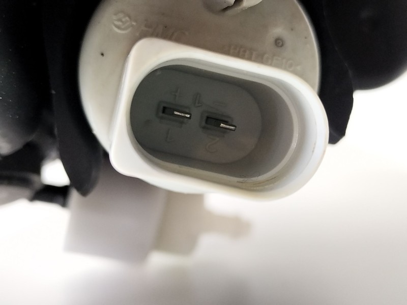 Recambio de deposito limpia para mercedes-benz clase c (w205) familiar c 220 t d (205.214) referencia OEM IAM A205860  