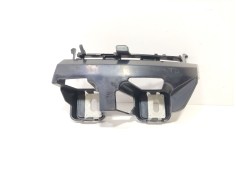 Recambio de molduras traseras para mercedes-benz clase c (w205) familiar c 220 t d (205.214) referencia OEM IAM A2058857065  