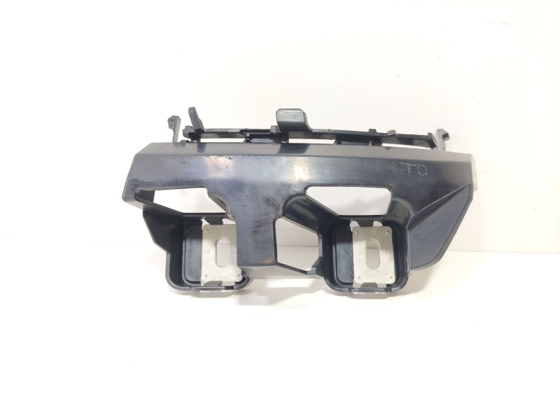 Recambio de molduras traseras para mercedes-benz clase c (w205) familiar c 220 t d (205.214) referencia OEM IAM A2058857065  