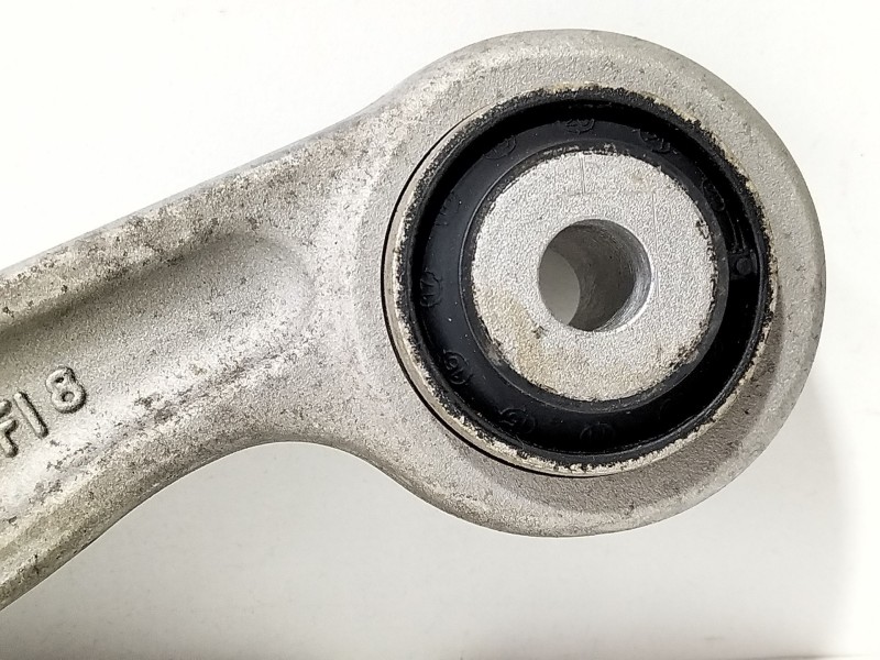 Recambio de brazo suspension superior trasero izquierdo para mercedes-benz clase c (w205) familiar c 220 t d (205.214) referenci