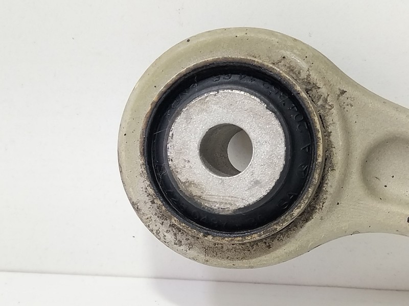 Recambio de brazo suspension superior trasero izquierdo para mercedes-benz clase c (w205) familiar c 220 t d (205.214) referenci