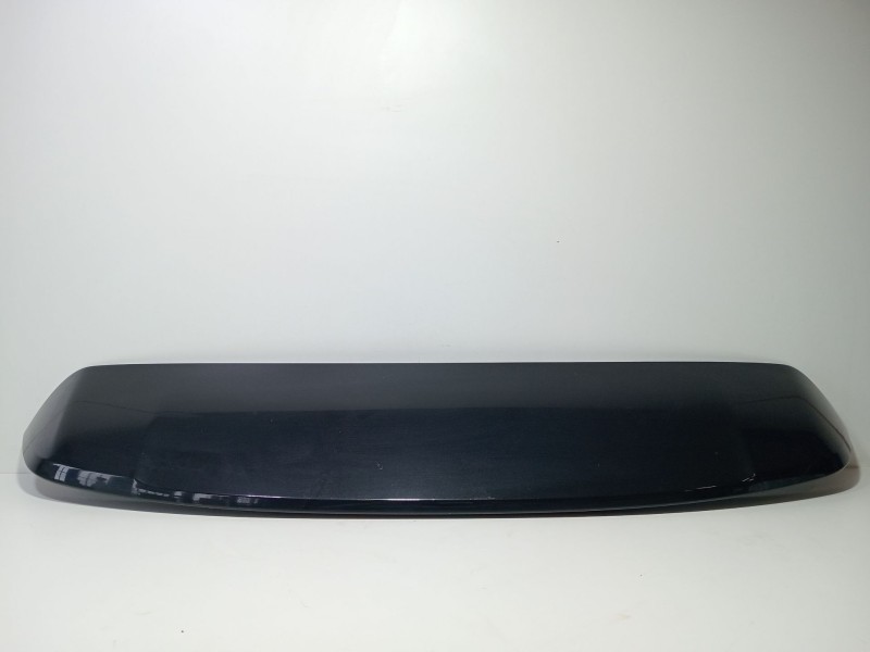 Recambio de aleron trasero para mercedes-benz clase c (w205) familiar c 220 t d (205.214) referencia OEM IAM A2057901200  