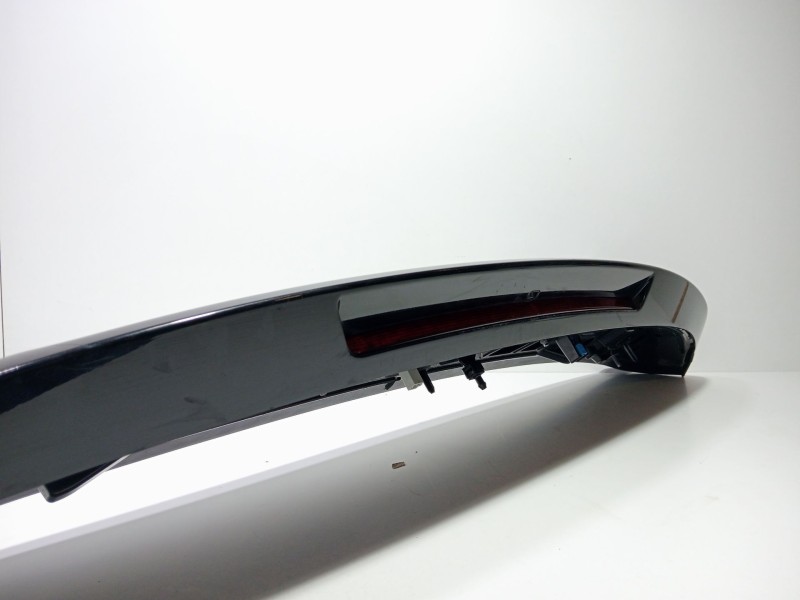 Recambio de aleron trasero para mercedes-benz clase c (w205) familiar c 220 t d (205.214) referencia OEM IAM A2057901200  