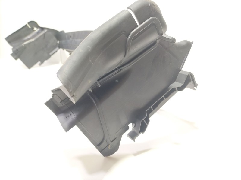 Recambio de moldura para mercedes-benz clase c (w205) familiar c 220 t d (205.214) referencia OEM IAM A2055050330  