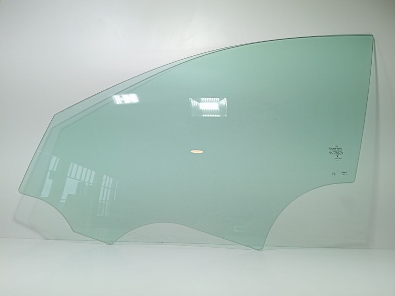 Recambio de luna delantera izquierda para mercedes-benz clase c (w205) familiar c 220 t d (205.214) referencia OEM IAM   