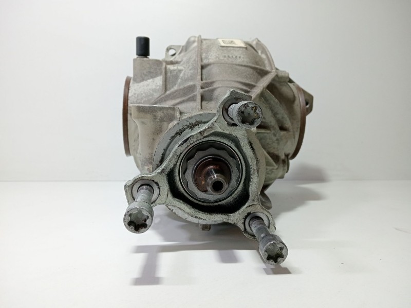 Recambio de diferencial trasero para mercedes-benz clase c (w205) familiar c 220 t d (205.214) referencia OEM IAM A2143510008  