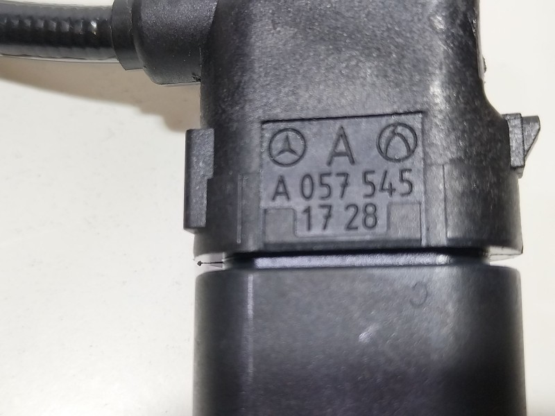 Recambio de sensor para mercedes-benz clase c (w205) familiar c 220 t d (205.214) referencia OEM IAM a0575451728  