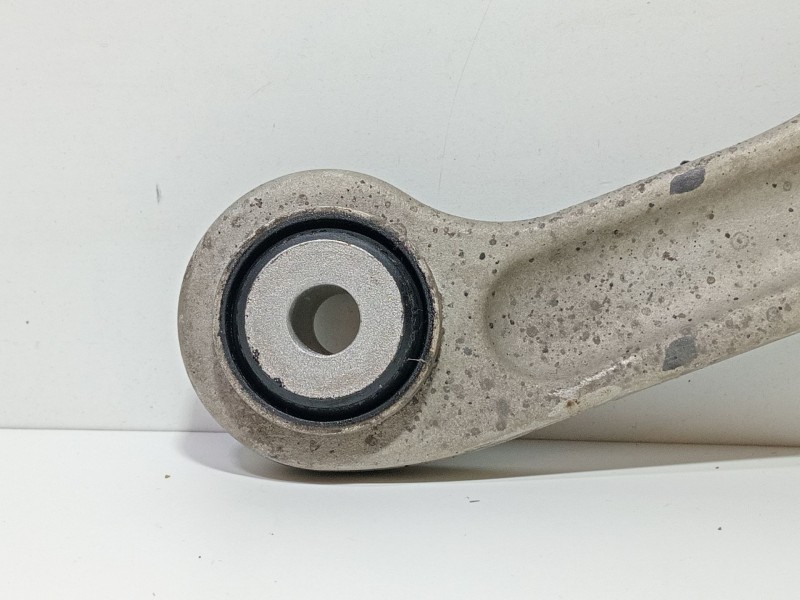 Recambio de brazo suspension superior trasero derecho para mercedes-benz clase c (w205) familiar c 220 t d (205.214) referencia 