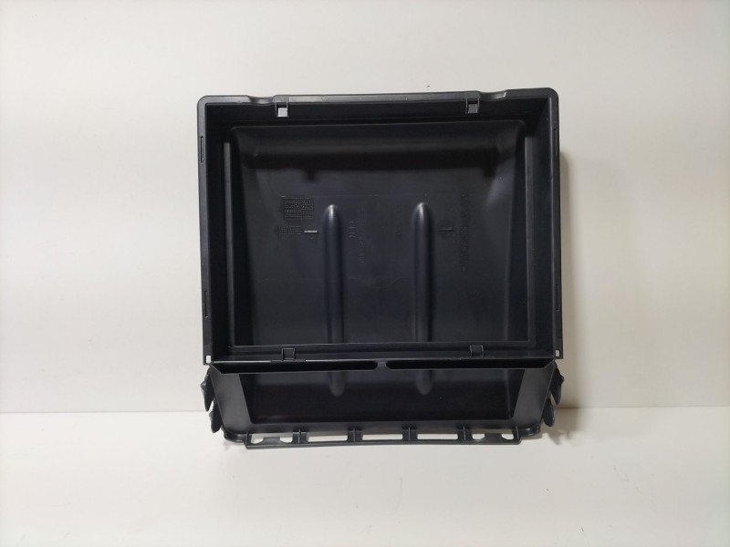 Recambio de caja filtro aire para mercedes-benz clase c (w205) familiar c 220 t d (205.214) referencia OEM IAM A2058308802  