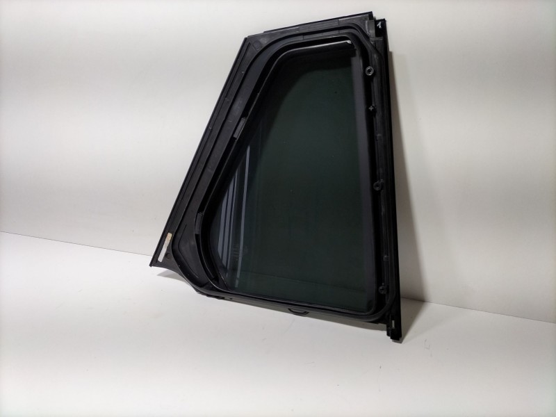 Recambio de luna custodia trasera izquierda para mercedes-benz clase c (w205) familiar c 220 t d (205.214) referencia OEM IAM A2