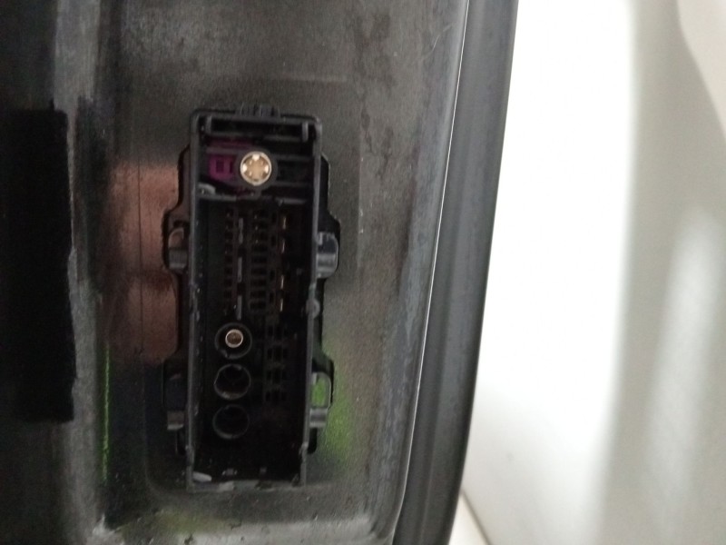 Recambio de bisagra puerta delantera derecha para mercedes-benz clase c (w205) familiar c 220 t d (205.214) referencia OEM IAM A