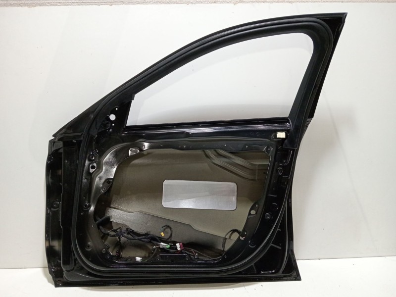 Recambio de bisagra puerta delantera derecha para mercedes-benz clase c (w205) familiar c 220 t d (205.214) referencia OEM IAM A