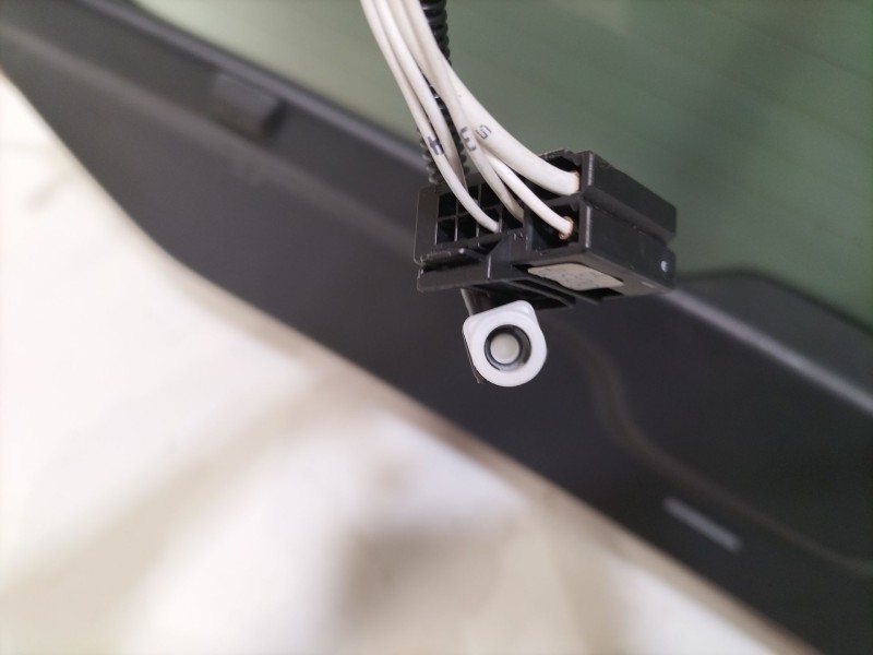 Recambio de porton trasero para volkswagen scirocco (137) 1.4 tsi (118kw) referencia OEM IAM   