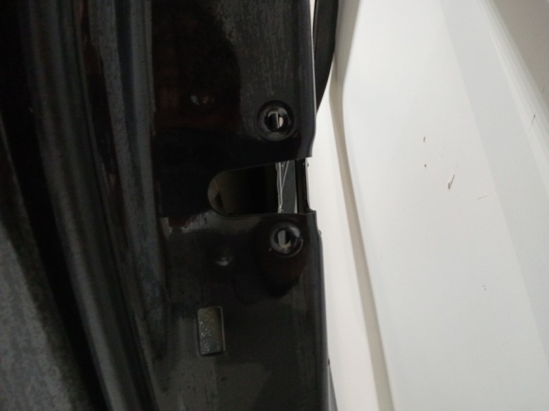 Recambio de puerta trasera izquierda para mercedes-benz clase c (w205) familiar c 220 t d (205.214) referencia OEM IAM   