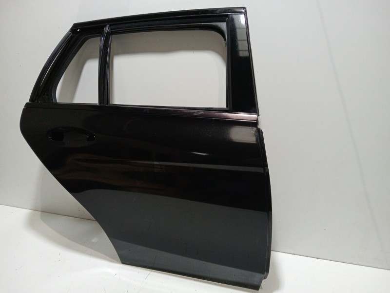 Recambio de puerta trasera derecha para mercedes-benz clase c (w205) familiar c 220 t d (205.214) referencia OEM IAM A2057320410
