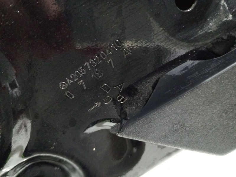 Recambio de puerta trasera derecha para mercedes-benz clase c (w205) familiar c 220 t d (205.214) referencia OEM IAM A2057320410