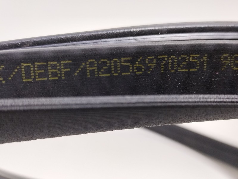 Recambio de goma contorno para mercedes-benz clase c (w205) familiar c 220 t d (205.214) referencia OEM IAM A2056970251  