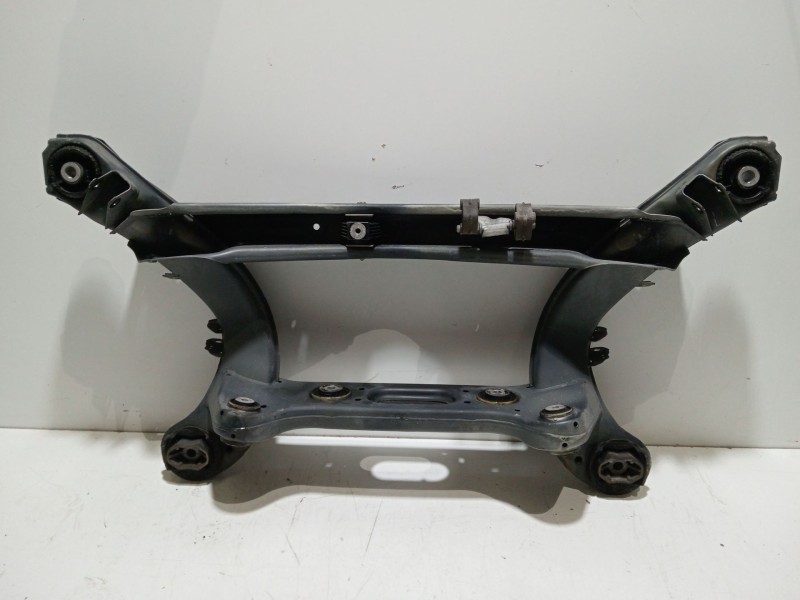 Recambio de puente trasero para mercedes-benz clase c (w205) familiar c 220 t d (205.214) referencia OEM IAM 2053505330  