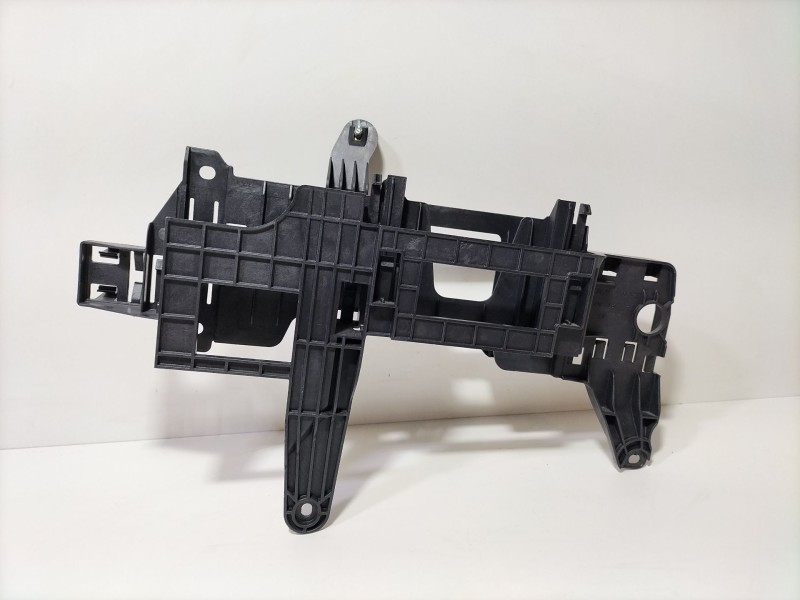 Recambio de moldura para mercedes-benz clase c (w205) familiar c 220 t d (205.214) referencia OEM IAM A2055457700  