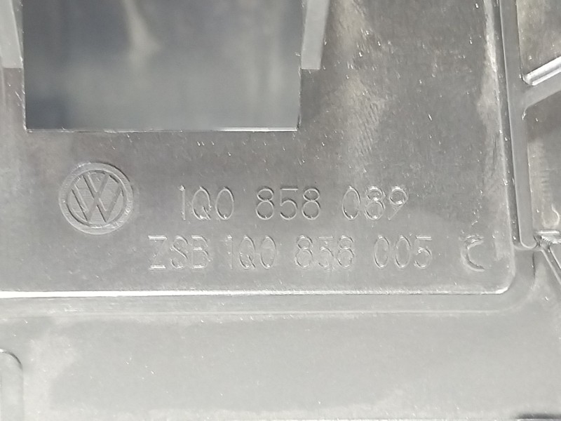 Recambio de moldura para volkswagen scirocco (137) 1.4 tsi (118kw) referencia OEM IAM 1Q0858089  