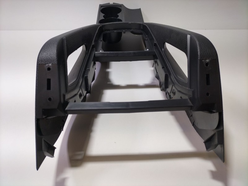 Recambio de moldura para volkswagen scirocco (137) 1.4 tsi (118kw) referencia OEM IAM 1k0863243c  