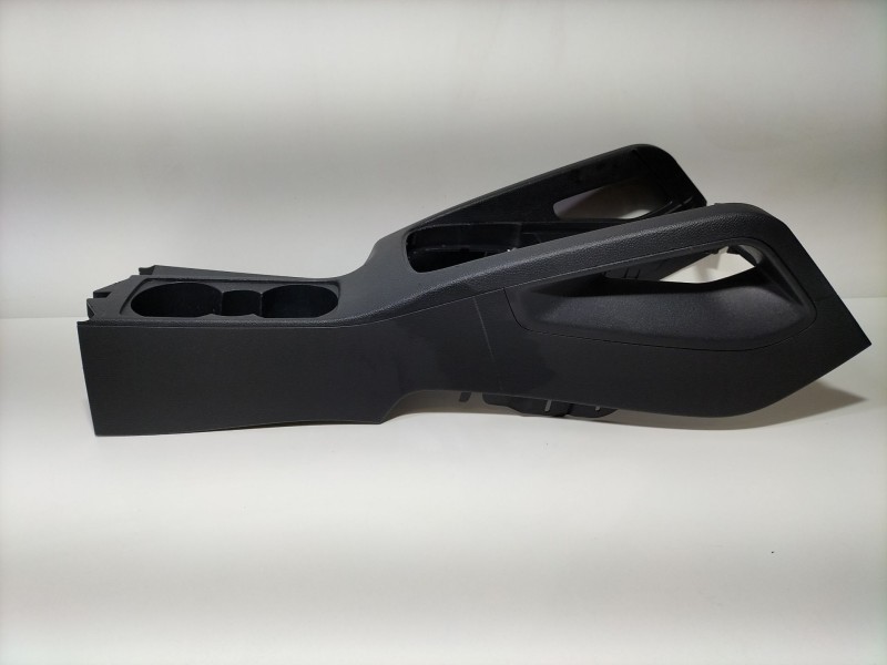 Recambio de moldura para volkswagen scirocco (137) 1.4 tsi (118kw) referencia OEM IAM 1k0863243c  