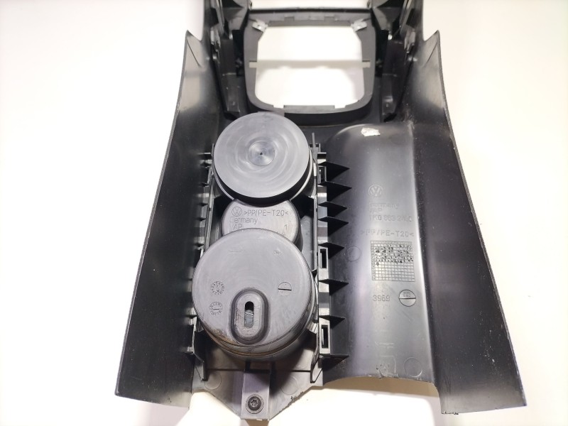 Recambio de moldura para volkswagen scirocco (137) 1.4 tsi (118kw) referencia OEM IAM 1k0863243c  