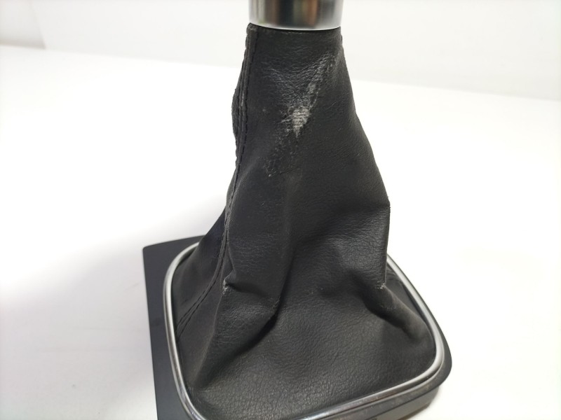 Recambio de pomo palanca cambio para volkswagen scirocco (137) 1.4 tsi (118kw) referencia OEM IAM 1K0711113CGUZD  