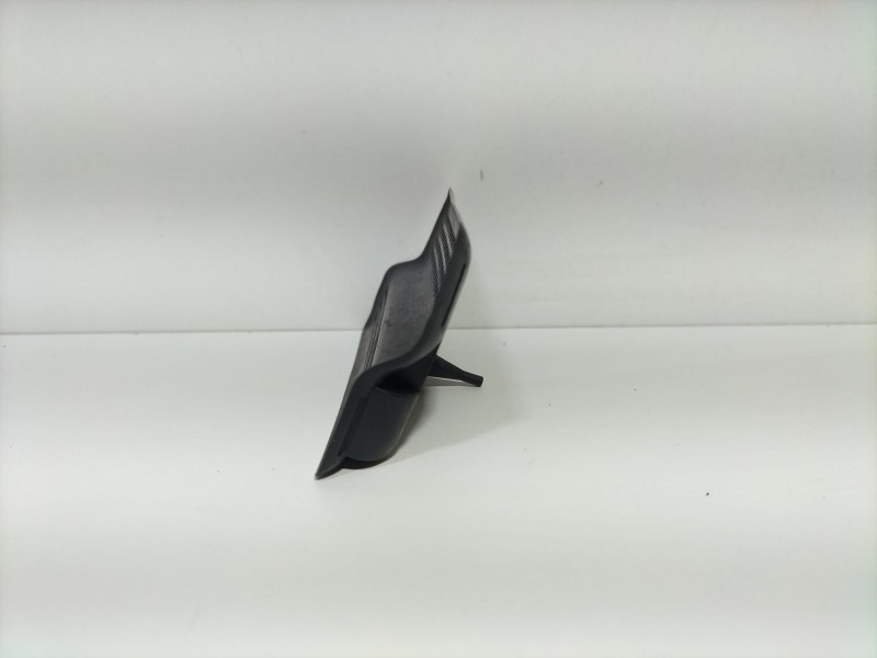 Recambio de moldura para volkswagen scirocco (137) 1.4 tsi (118kw) referencia OEM IAM 1K0863328A  