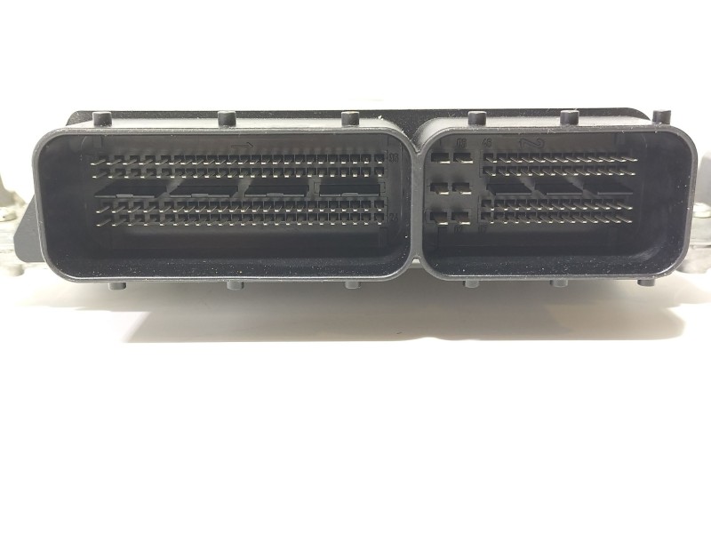 Recambio de centralita motor uce para mercedes-benz clase a sedán (v177) amg a 35 4-matic (177.151) referencia OEM IAM A26490012