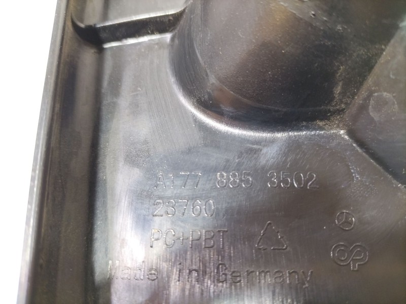 Recambio de molduras traseras para mercedes-benz clase a sedán (v177) amg a 35 4-matic (177.151) referencia OEM IAM A1778853502 