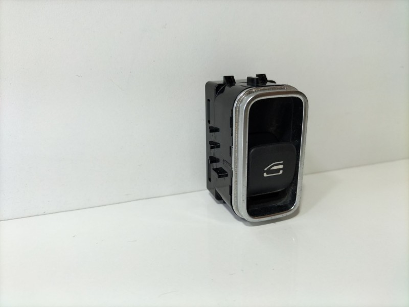 Recambio de interruptor para mercedes-benz clase a sedán (v177) amg a 35 4-matic (177.151) referencia OEM IAM A1679050201  