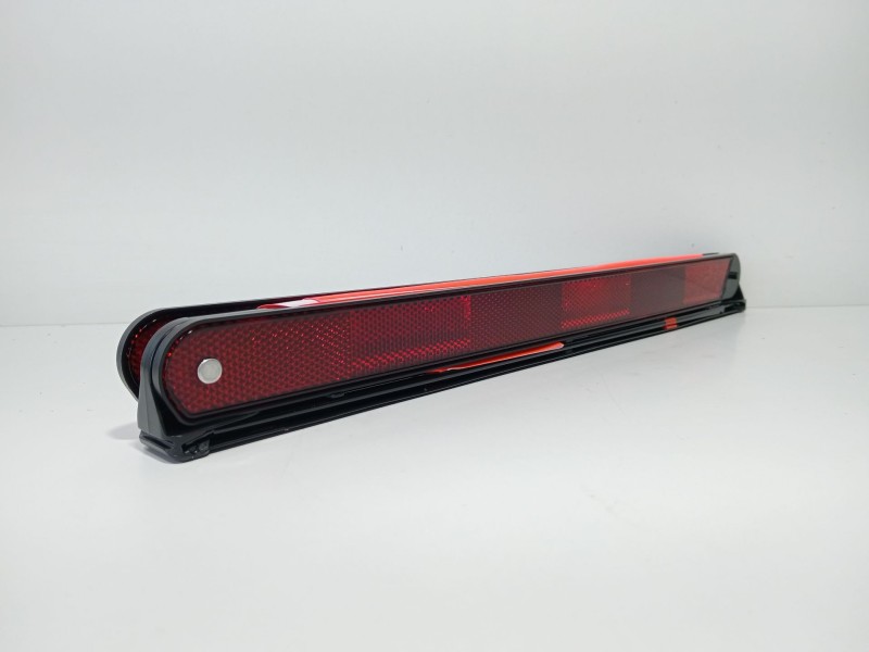 Recambio de triangulo emergencias para mercedes-benz clase a sedán (v177) amg a 35 4-matic (177.151) referencia OEM IAM A0008901