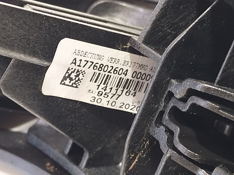 Recambio de moldura para mercedes-benz clase a sedán (v177) amg a 35 4-matic (177.151) referencia OEM IAM A1776802604  