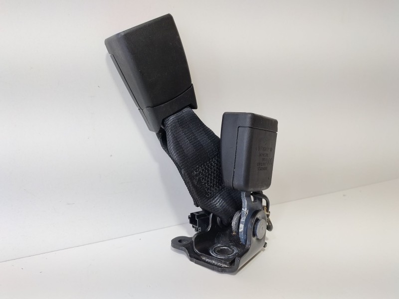 Recambio de anclaje cinturon trasero derecho para mercedes-benz clase a sedán (v177) amg a 35 4-matic (177.151) referencia OEM I