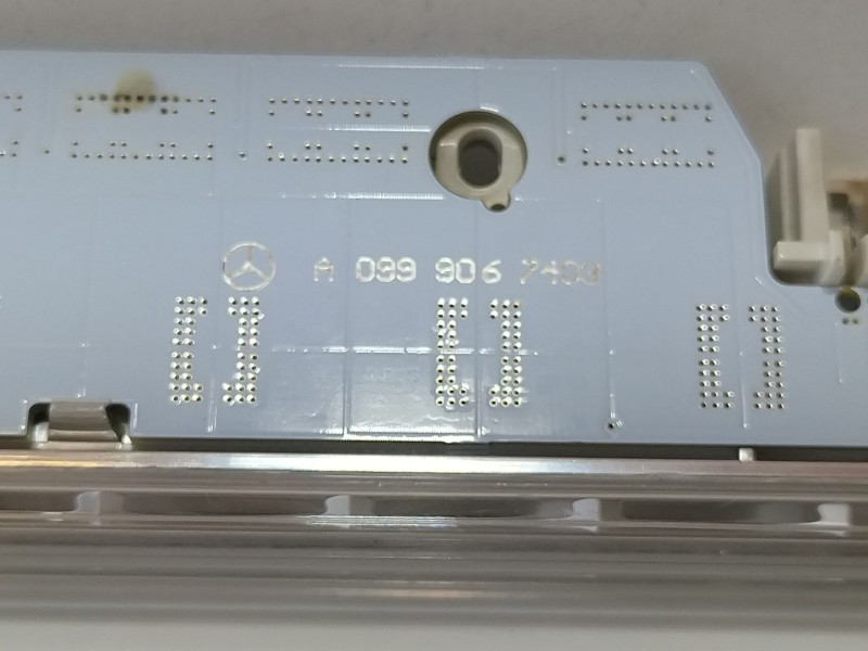 Recambio de luz central de freno para mercedes-benz clase a sedán (v177) amg a 35 4-matic (177.151) referencia OEM IAM A09990674