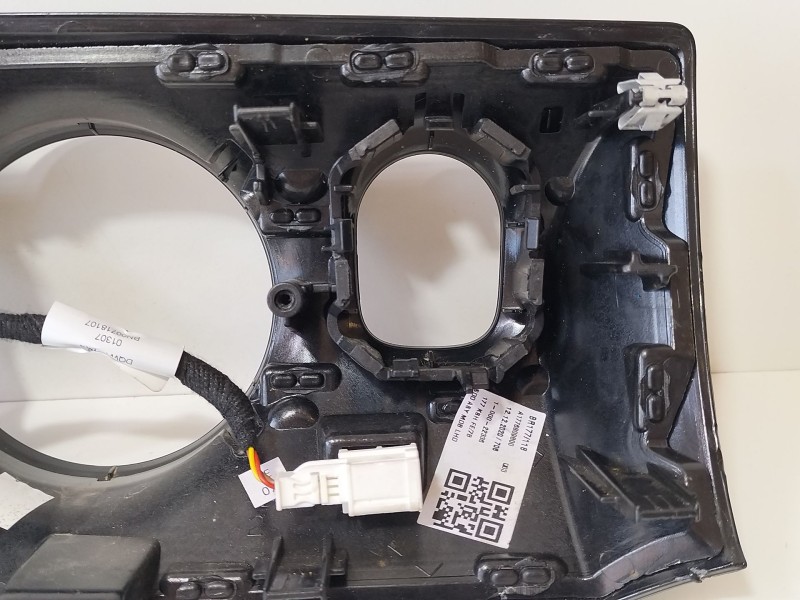 Recambio de moldura para mercedes-benz clase a sedán (v177) amg a 35 4-matic (177.151) referencia OEM IAM A1776809800  