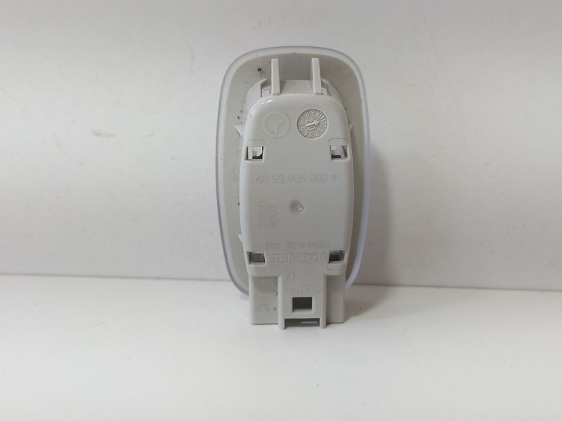 Recambio de luz interior de techo para mercedes-benz clase a sedán (v177) amg a 35 4-matic (177.151) referencia OEM IAM A0009065