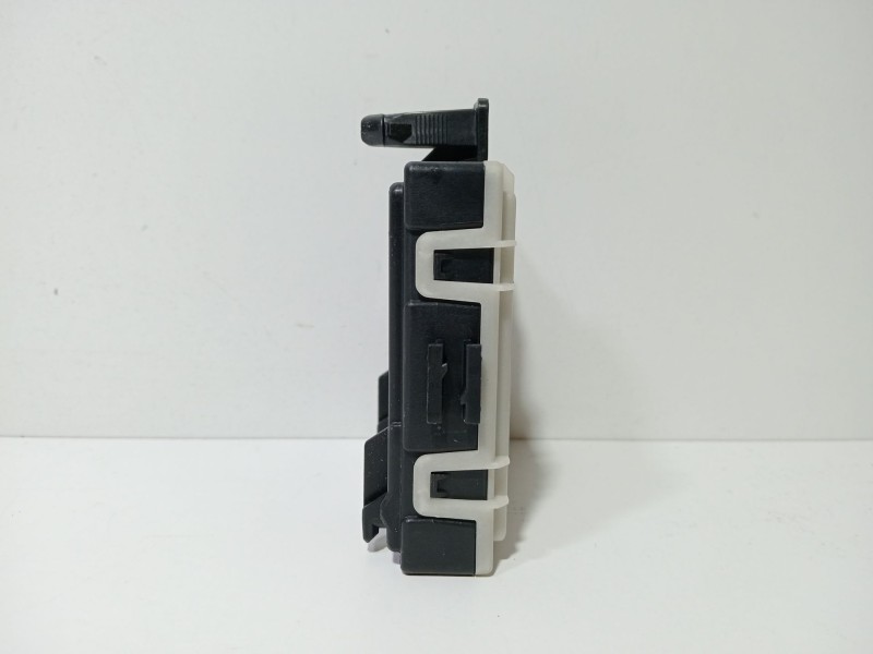 Recambio de modulo electronico para mercedes-benz clase a sedán (v177) amg a 35 4-matic (177.151) referencia OEM IAM A1779003806