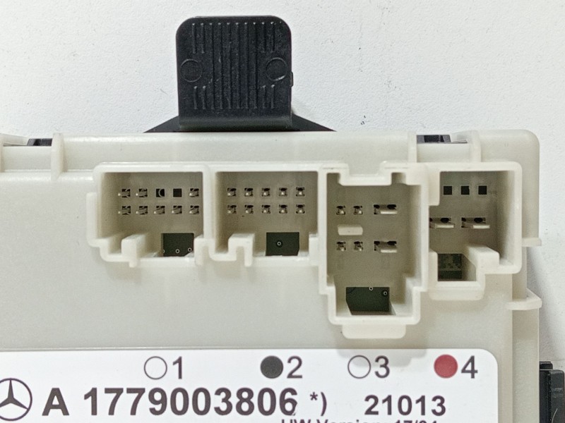 Recambio de modulo electronico para mercedes-benz clase a sedán (v177) amg a 35 4-matic (177.151) referencia OEM IAM A1779003806