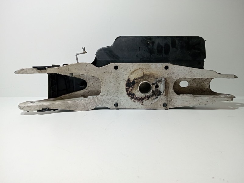 Recambio de brazo suspension inferior trasero derecho para mercedes-benz clase a sedán (v177) amg a 35 4-matic (177.151) referen