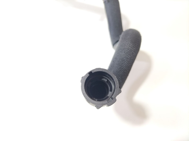 Recambio de tubo para mercedes-benz clase a sedán (v177) amg a 35 4-matic (177.151) referencia OEM IAM A2478306000  