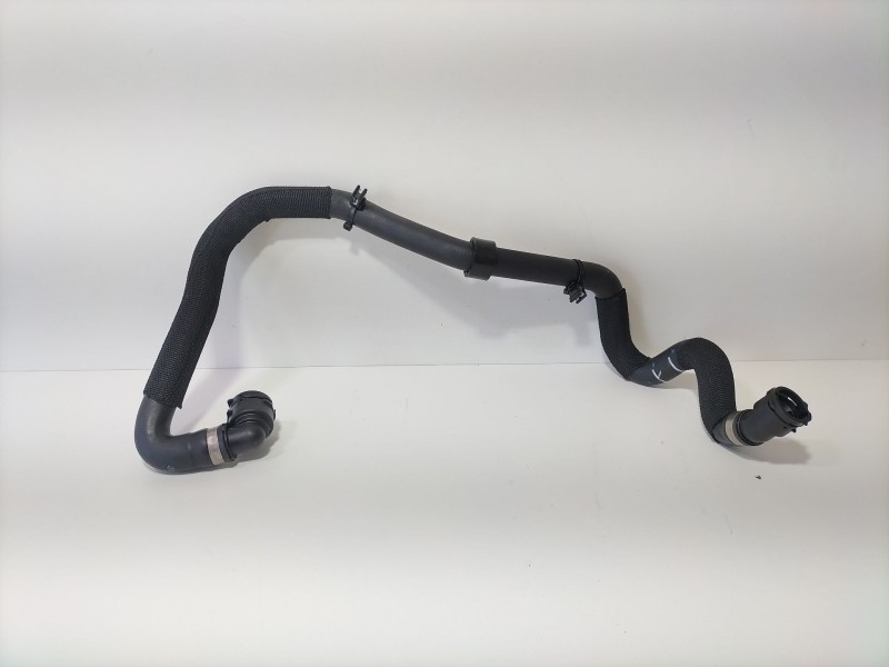 Recambio de tubo para mercedes-benz clase a sedán (v177) amg a 35 4-matic (177.151) referencia OEM IAM A2478306000  