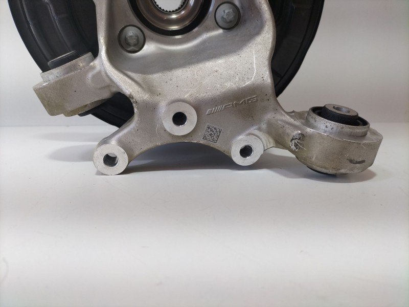 Recambio de mangueta trasera derecha para mercedes-benz clase a sedán (v177) amg a 35 4-matic (177.151) referencia OEM IAM A2474