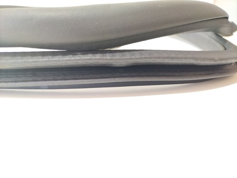 Recambio de goma contorno para mercedes-benz clase a sedán (v177) amg a 35 4-matic (177.151) referencia OEM IAM a1776928500  